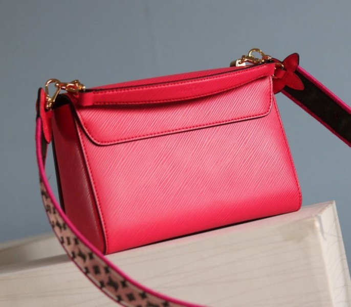 L0vis Vvtt0n Epi Leather Twist MM Handbag In Red With Embroidered Strap