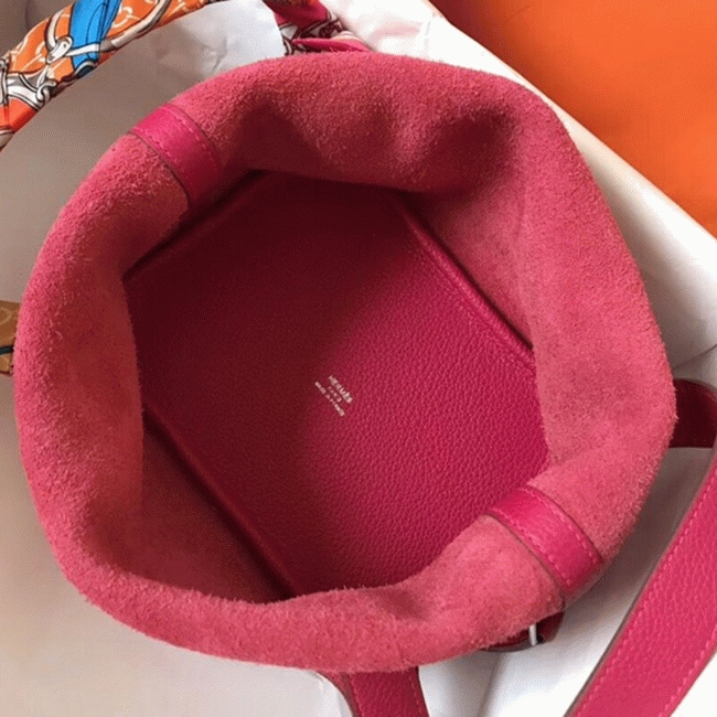 Peach knockoff H**me5 Picotin Lock 18cm handbag