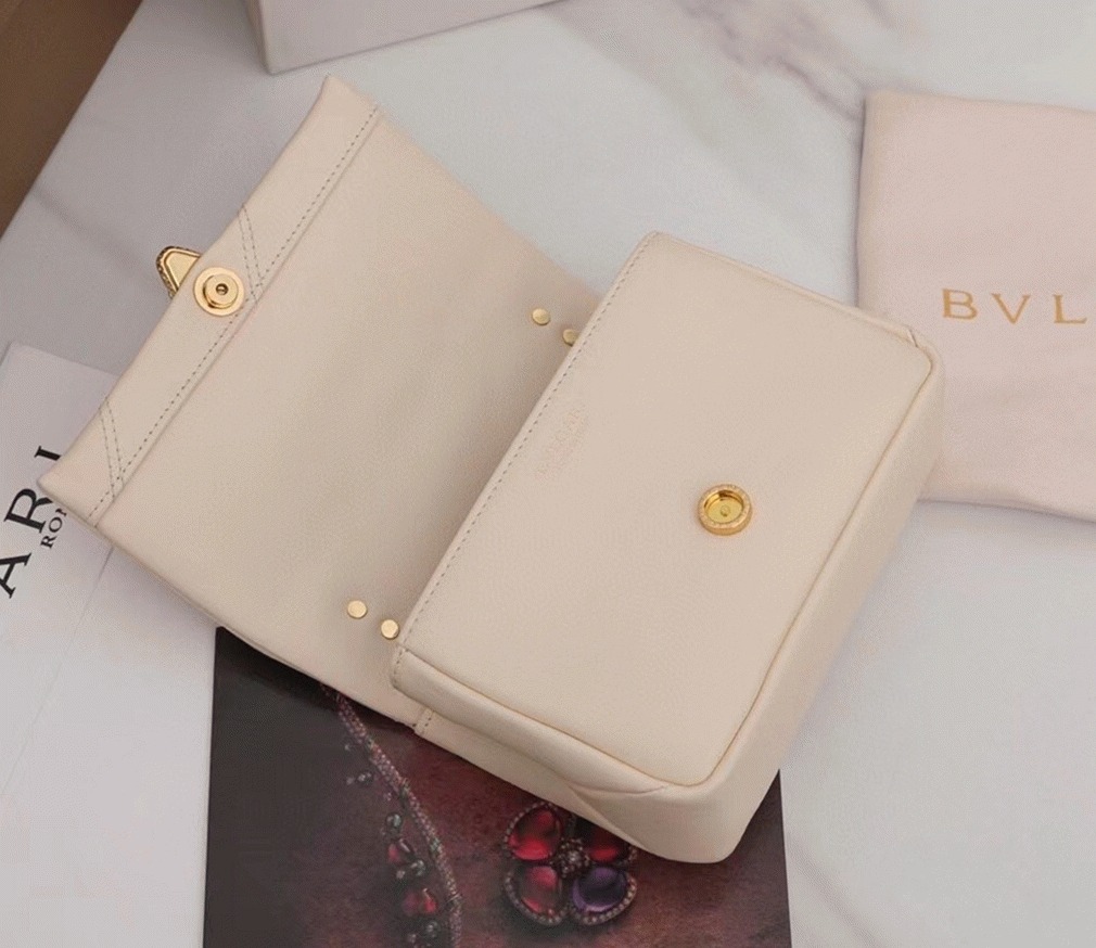 Knockoff Bv1g*ai Serpenti Cabochon Mini Bag White Calfskin