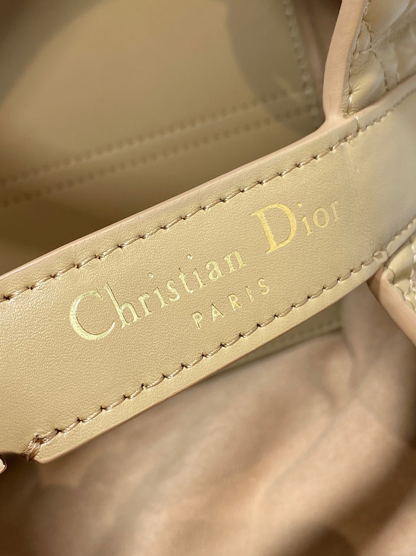 D10r Toujours Small Bag Fake in Tan Macrocannage Calfskin
