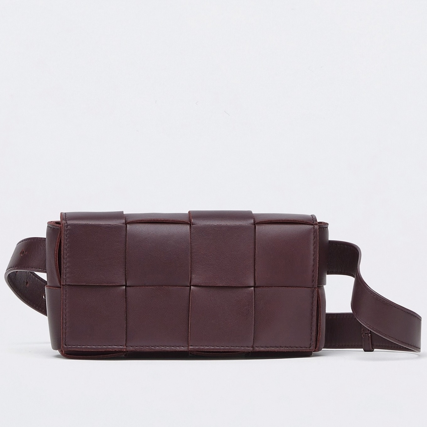 Replica B0tt*ga Ven*ta Cassette Belt Bag Grape