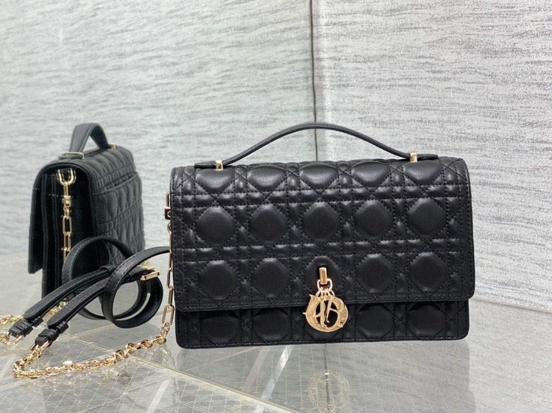 D10r Miss D10r Top Handle Bag Fake in Black Cannage Lambskin