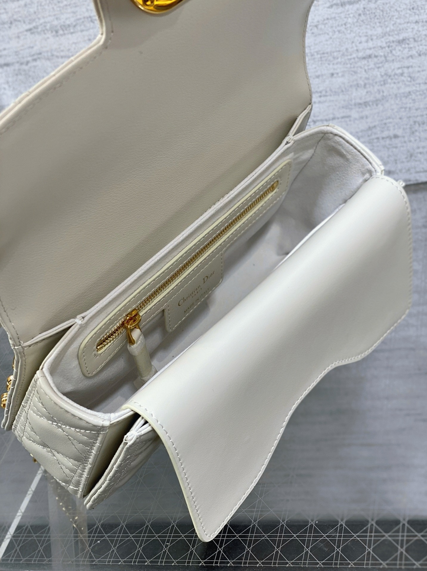 D10r Small Jolie Top Handle Bag Replica in White Cannage Calfskin