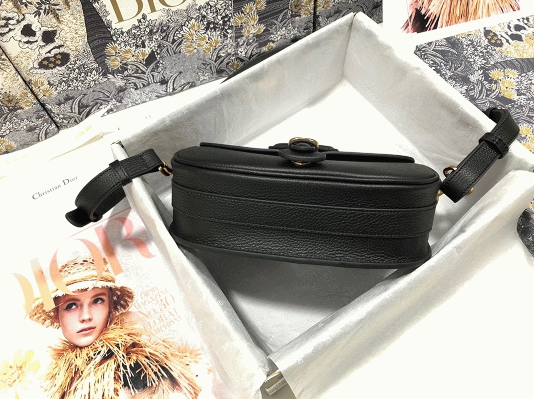 D10r Bobby Medium Bag Knockoff in Black