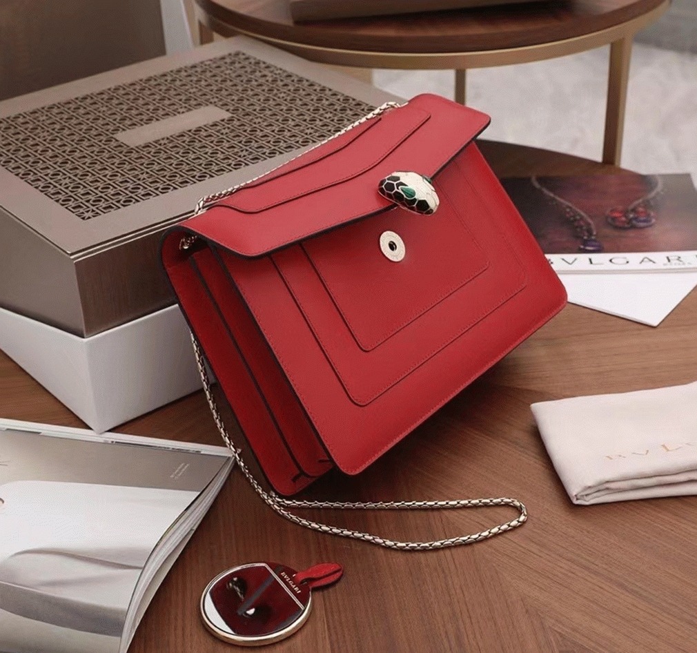 Replica Bv1g*ai Serpenti Forever Large Shoulder Bag Red Calfskin