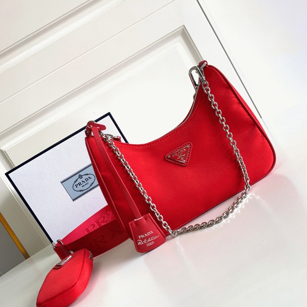 Pra*a Re-Edition Shoulder Bag Replica in Red