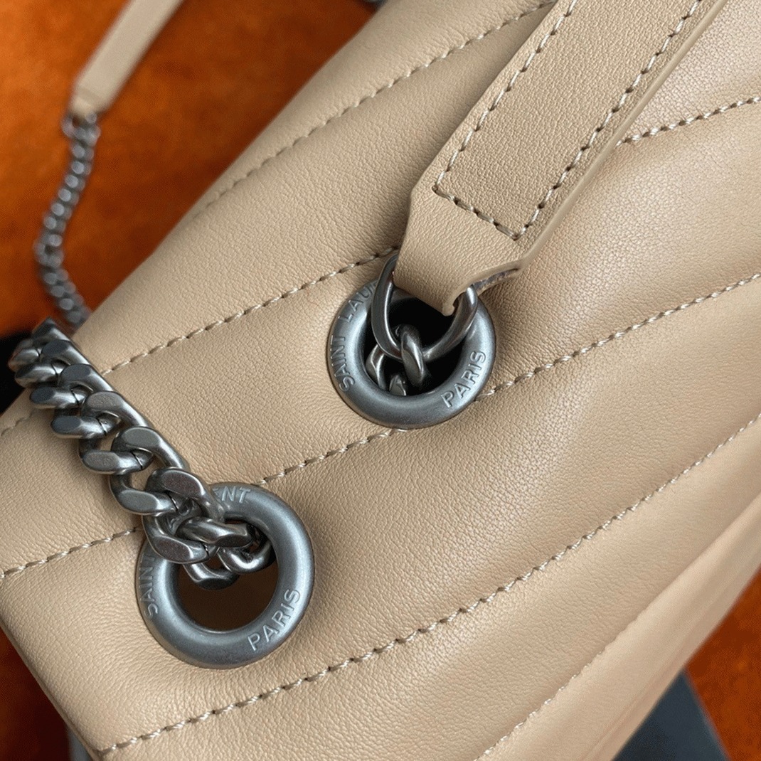 Replica Sa1nt Lau*nt LouLou Medium Chain Bag Poudre