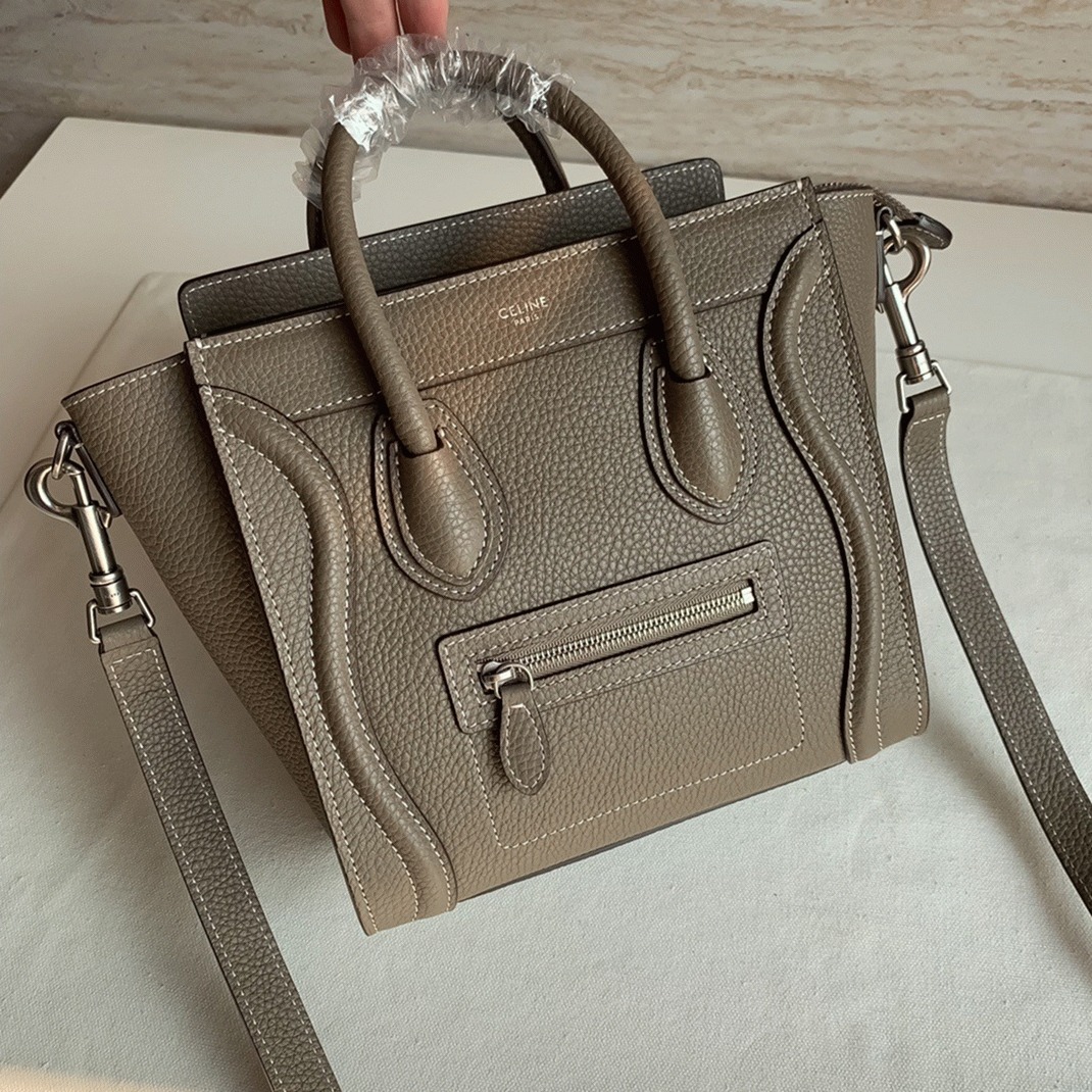 ce1i*e nano lU*gage tote bag fake in souris
