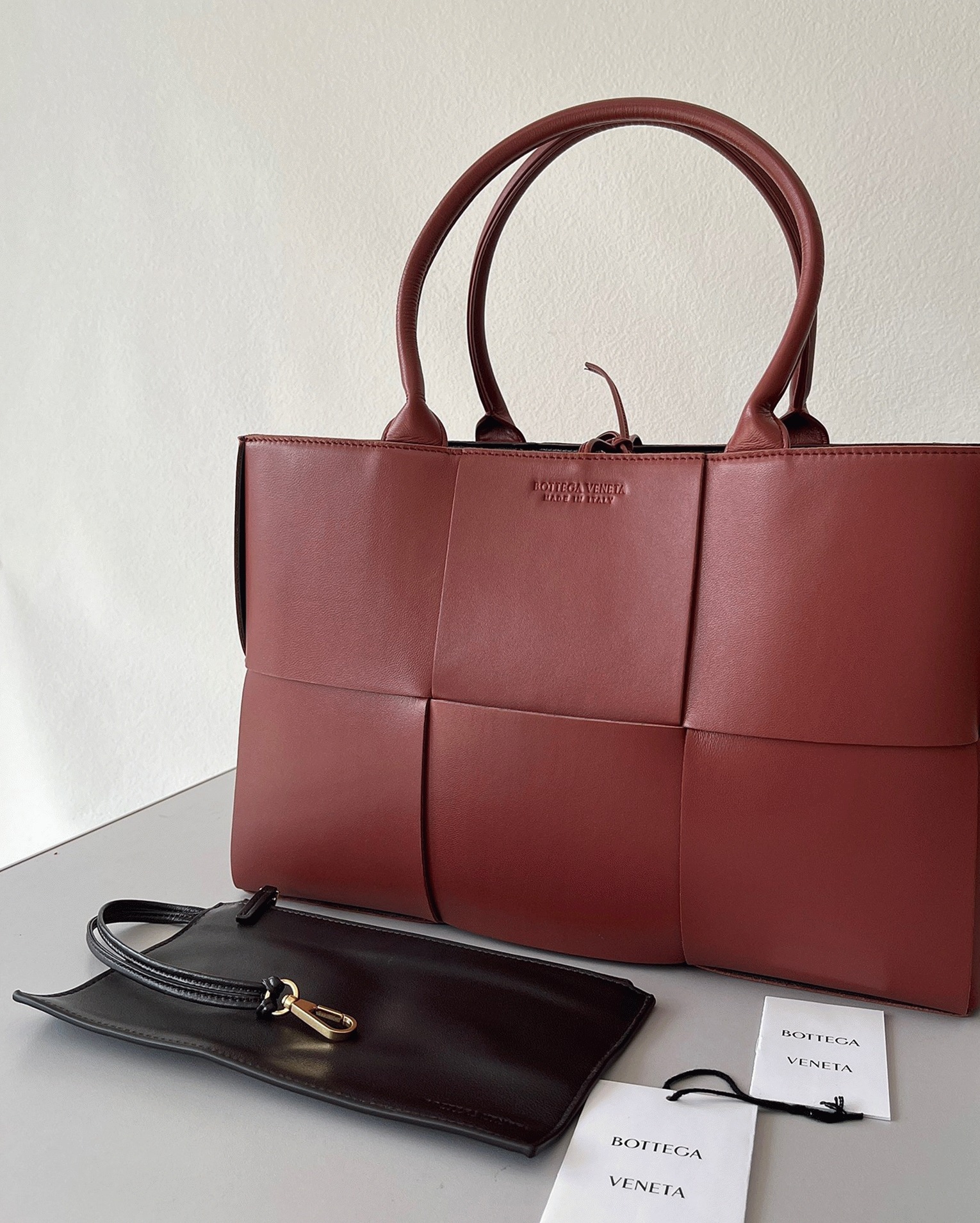 Replica B0tt*ga Ven*ta Arco Medium Tote Maple