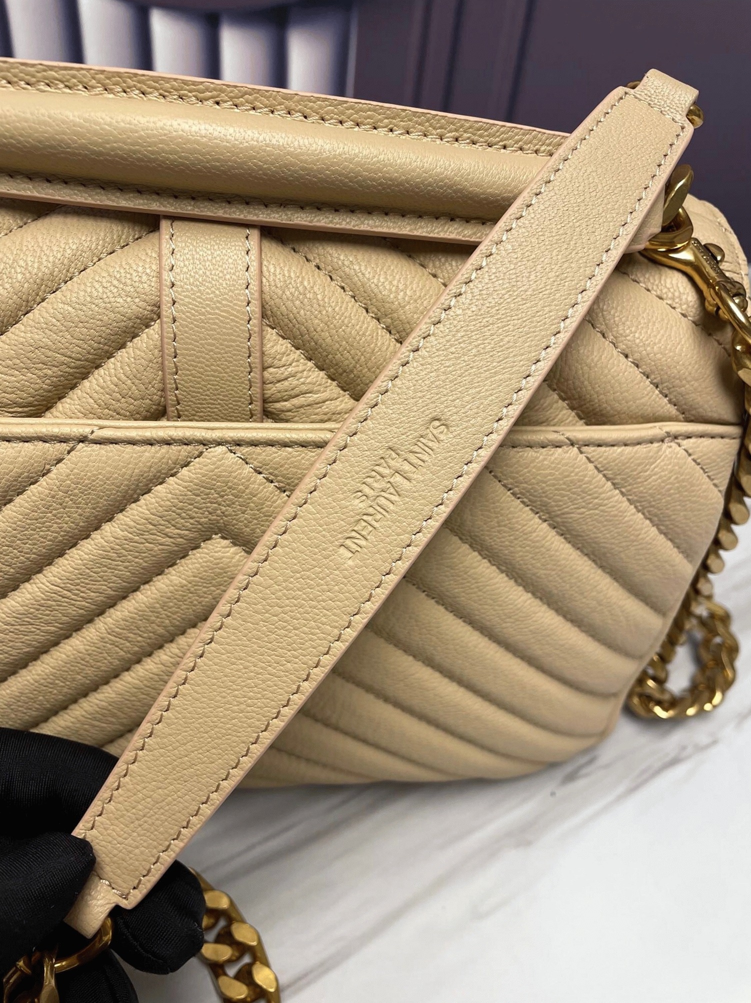 Fake Sa1nt Lau*nt College Medium Chain Bag Beige