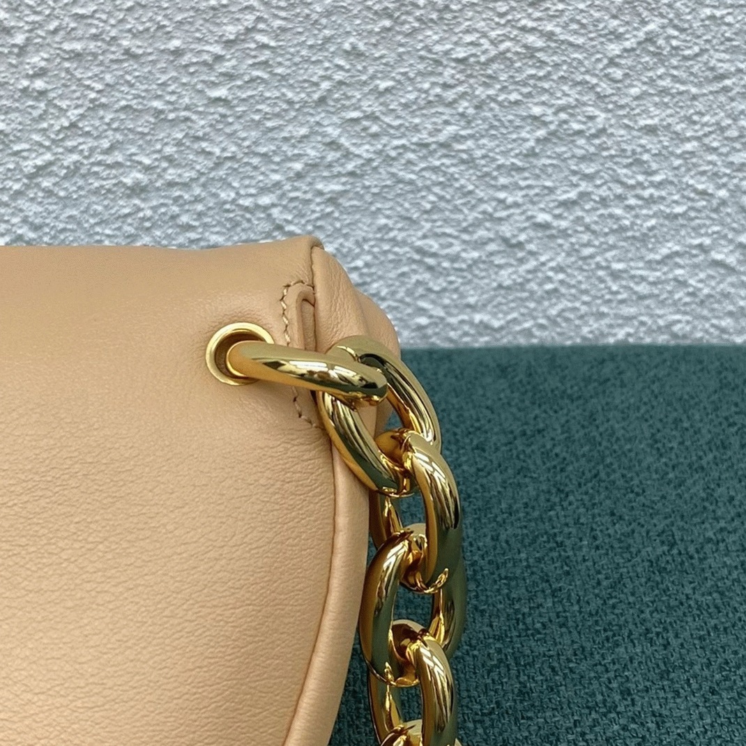 Fake B0tt*ga Ven*ta The Pouch Belt Bag Almond