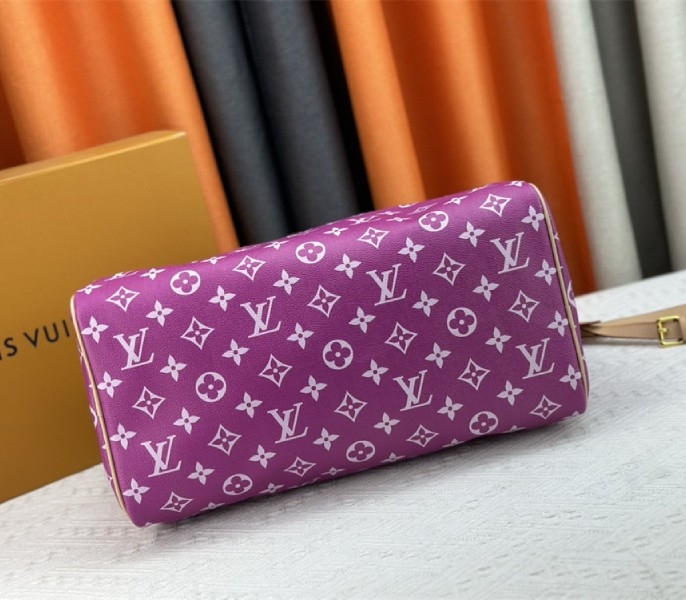L0vis Vvtt0n Speedy P9 Bandouliere 40 Bag In Pink Purple