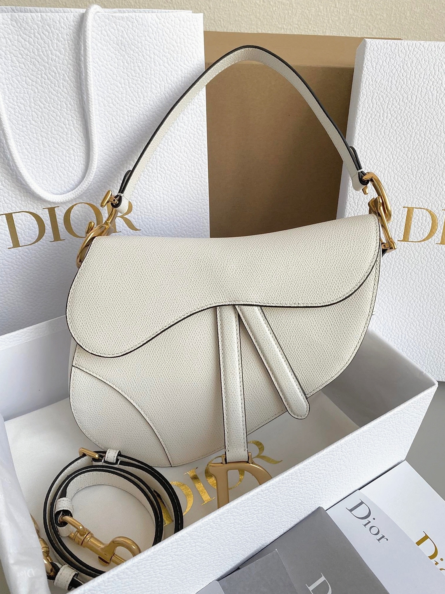 D10r Saddle Bag Replica in White Grained Calfskin